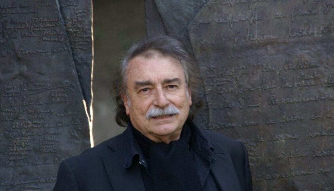 Ignacio Ramonet: ‘El pensamiento crítico está dispuesto a modificar sus ideas cuando los hechos lo exigen’ Ignacio Ramonet: ‘El pensamiento crítico está dispuesto a modificar sus ideas cuando los hechos lo exigen’