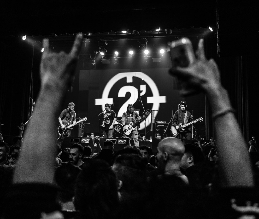 2 MINUTOS - FIESTA ARTESANAL