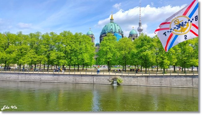 Berlín, un viaje de reencuentro. - Blogs de Alemania - Al centro histórico... (12)