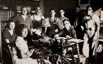 Las oficinas de la CNT en el exterior durante la guerra civil